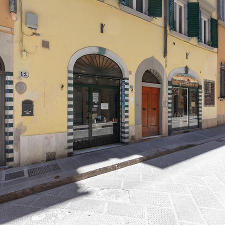 Pinocchio' S House In The Center Of Florence Luaran gambar